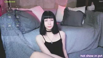 Yourcutegoth porn cam video (01/21/2026)