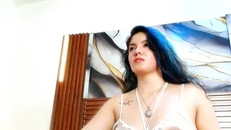 Evelin_thompsson 21 January 2026 cam sex chat