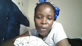pretty_petite_ebony 21 January 2026