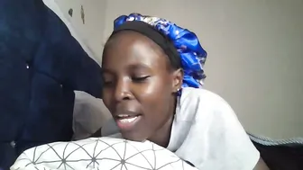 pretty_petite_ebony recorded nude video 606594