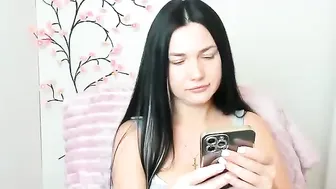 blum_kelly shy hot live cam video