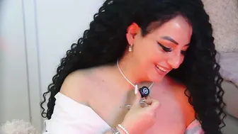 anissia_teaser bigass nude cam