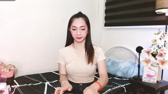prettyakhira asian - (01/21/2026)