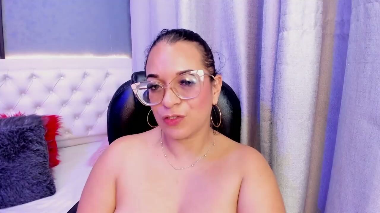 mhonikbelucci amateur cam show 01/21/2026