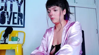 naughty_em_17 recorded nude video 608050
