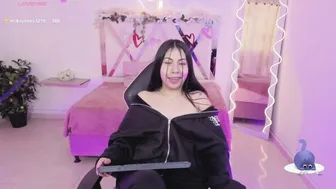 zury_tay recorded nude video 608420