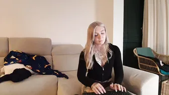 Tattoobbgirl 01/21/2026 interactivetoy