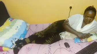 Sexy_mummy2 mature 21-Jan-26