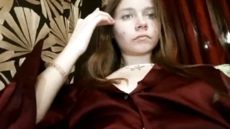 karaescorcia 18 posing on webcam