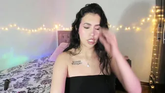 Selene_e 22-Jan-2026 webcam show