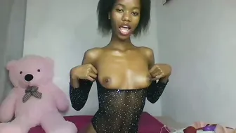 slaybby posing on webcam 18-Jun-25