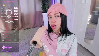 Loney__tunes nude (06/18/2025)