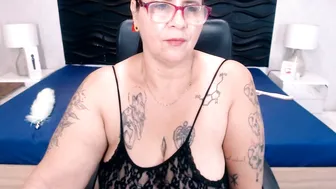 laura_riley sex chat (06-18-2025)