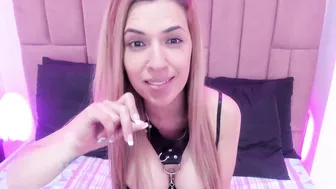 Evaloviaa_ (06-18-2025)