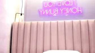 naomymonroe_ webcam stream
