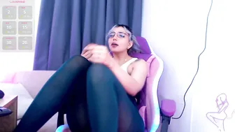 thea_aphros chat sex cam 22-Jan-2026