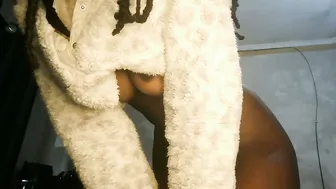 monah_ebony recorded nude video 611048