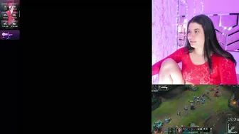 daphnecontry cam girl 22 January 2026