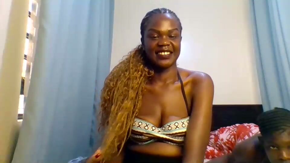 Pretty_naya lesbian hot webcam porn video