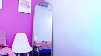 Shylittleaprill porn chat video 22 January 2026
