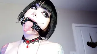 ivey_strigoi 01-23-2026 toys