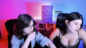 Samanta_hotty 01/23/2026 posing on cam
