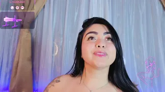 victoria_jonhss live on cam 23-Jan-2026