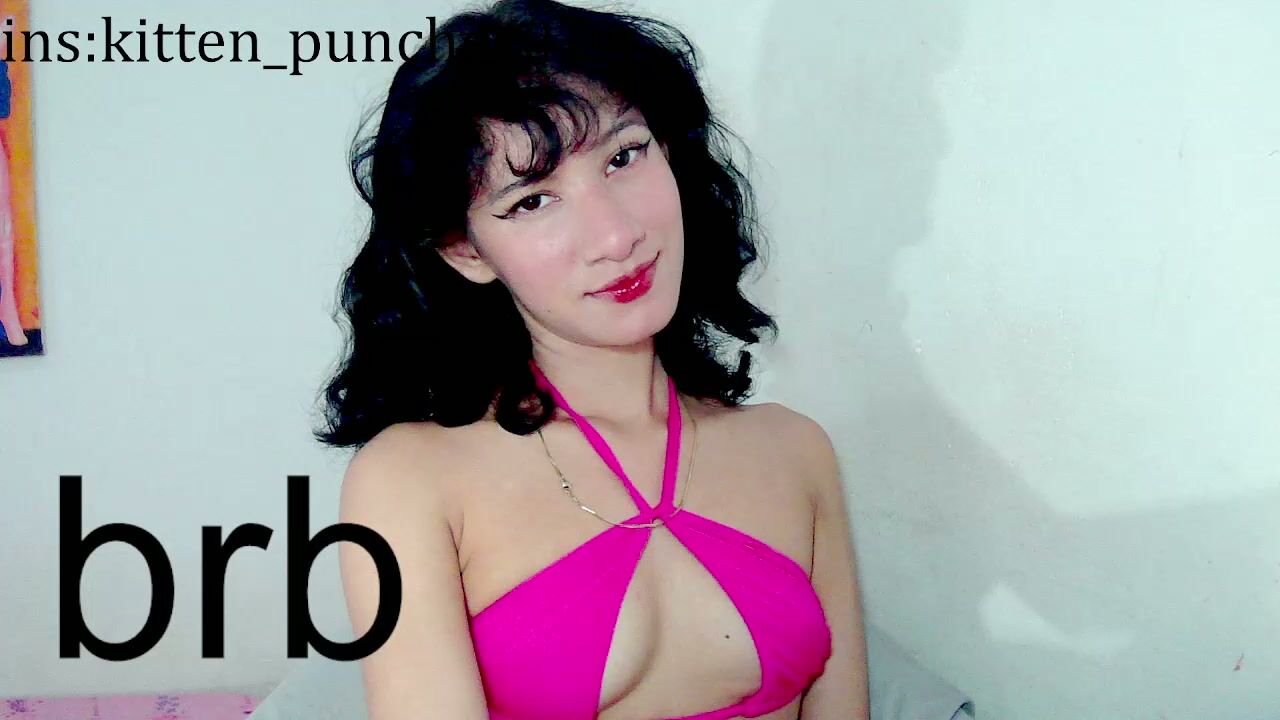 Kitten_punches02 porn cam chat - 23-Jan-26