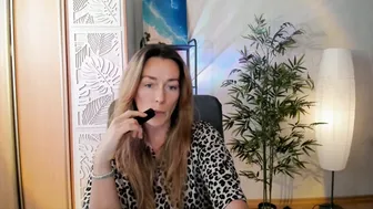 save_the_qween sex chat cam (01-23-2026)
