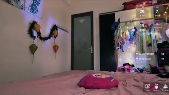 breeedecaux feet nude
