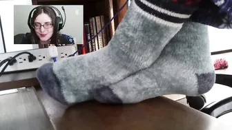 Nyctophilic socks porn video
