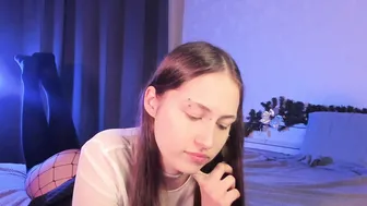 julie_qwerty young - (01/23/2026)
