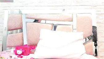 kitty_morii porn cam chat 01-23-2026