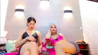 Daniela_pink_ latina nude cam video