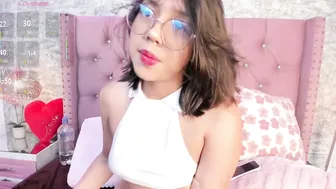 lauuu777 chat sex cam 24 January 2026