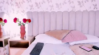 lizz_bunny nude on cam 24-Jan-26