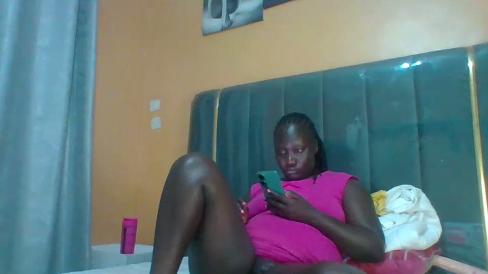 ladyblossoms19 ebony cam sex chat