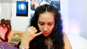 Goddessnahi porn chat video 01-24-2026