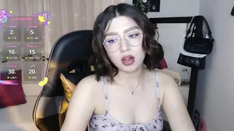 mily_thomson_b camvideo 19-Jun-2025