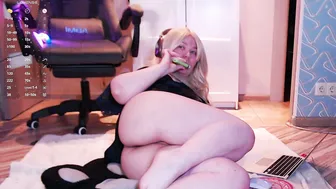 magic__pam blonde - (01/24/2026)