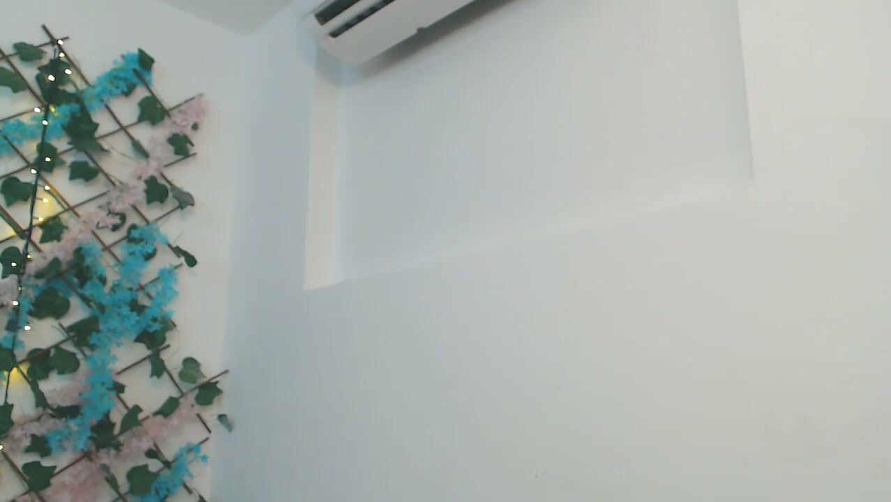 Sccarlettjonnes live webcam show cam video