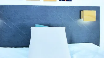 andhrea_vale milf - (01-24-2026)