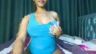 Queen321850 video chat porn 01-24-2026