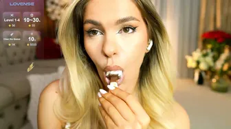chloevelvetx recorded nude video 621550