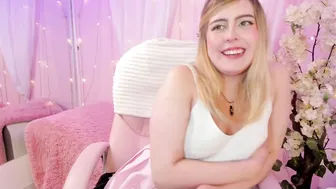 lara_spark_ chat sex cam 25 January 2026
