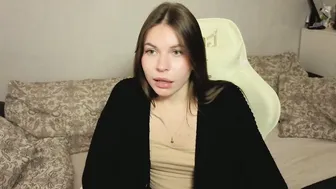 Let_me_seee young video