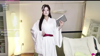 dancingbaby_qinqin interactivetoy chat porn video