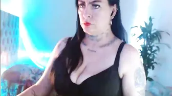 Nina_foxx02 milf sex chat
