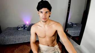 guts_x recorded nude video 626497
