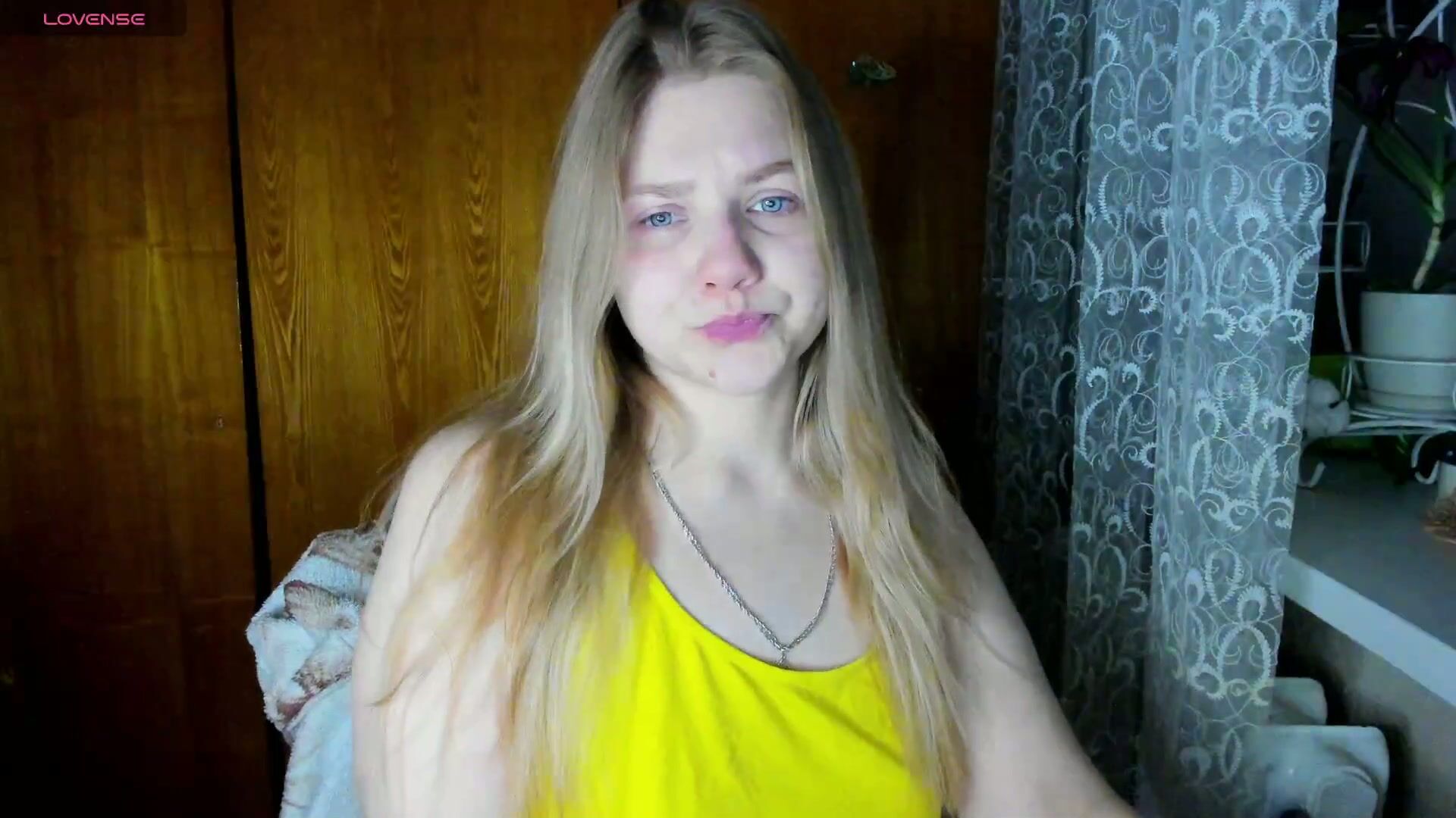 Emmafrizea porn chat 26 January 2026